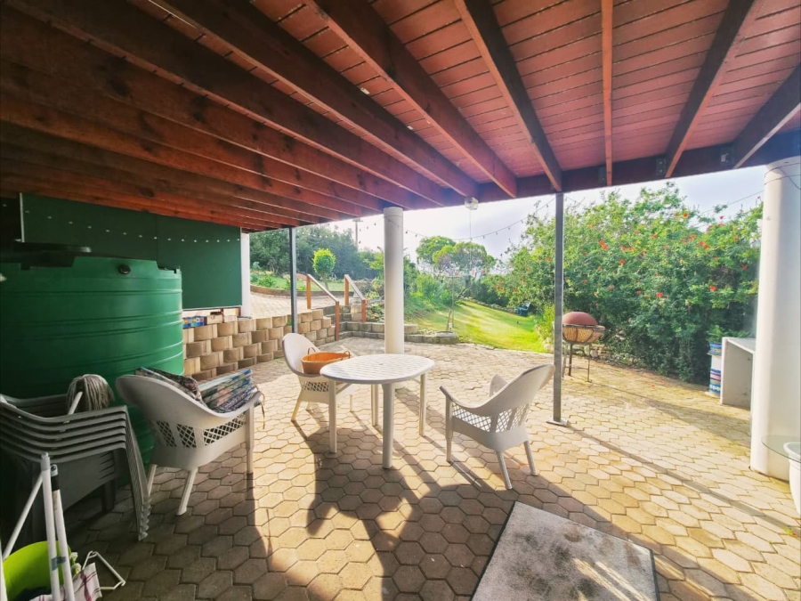 4 Bedroom Property for Sale in Stilbaai Wes Western Cape